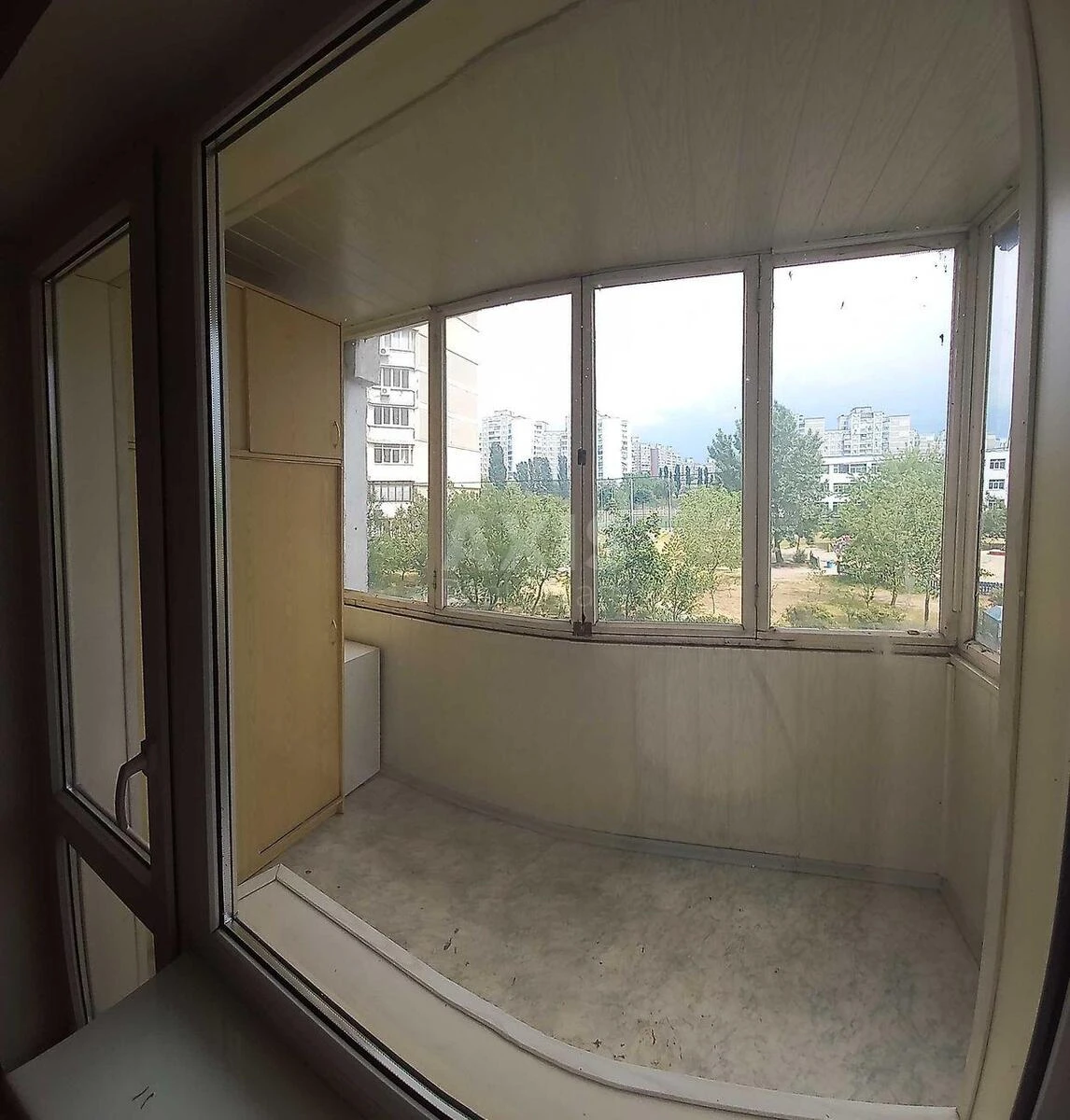 4к квартира ул. Ревуцкого 13714068