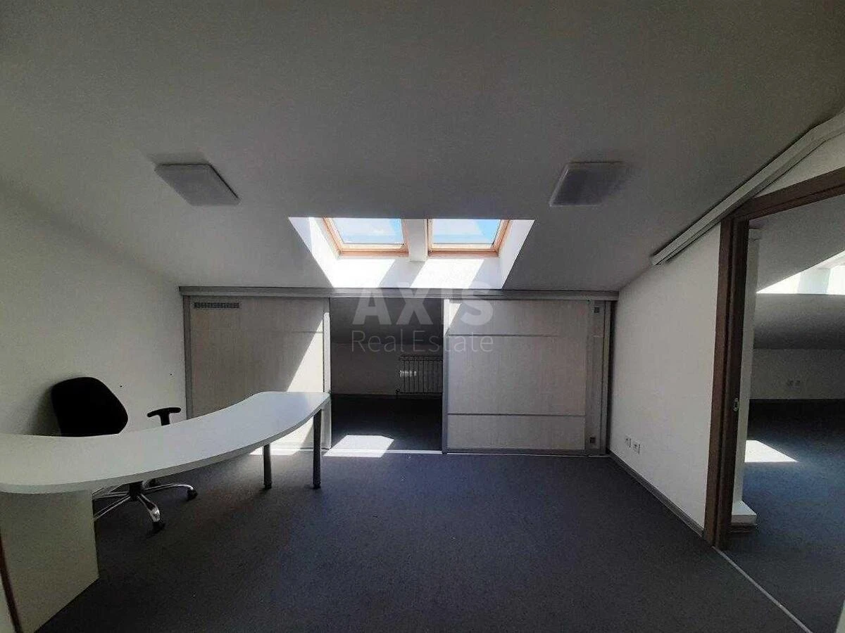Office prov. Jaroslavs'kyj 7, 118m27159015