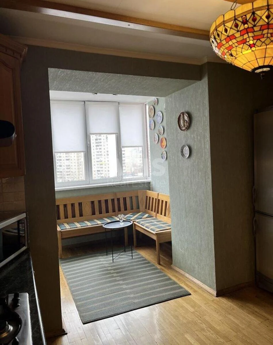 3k apartment vul. Dragomanova 17671670