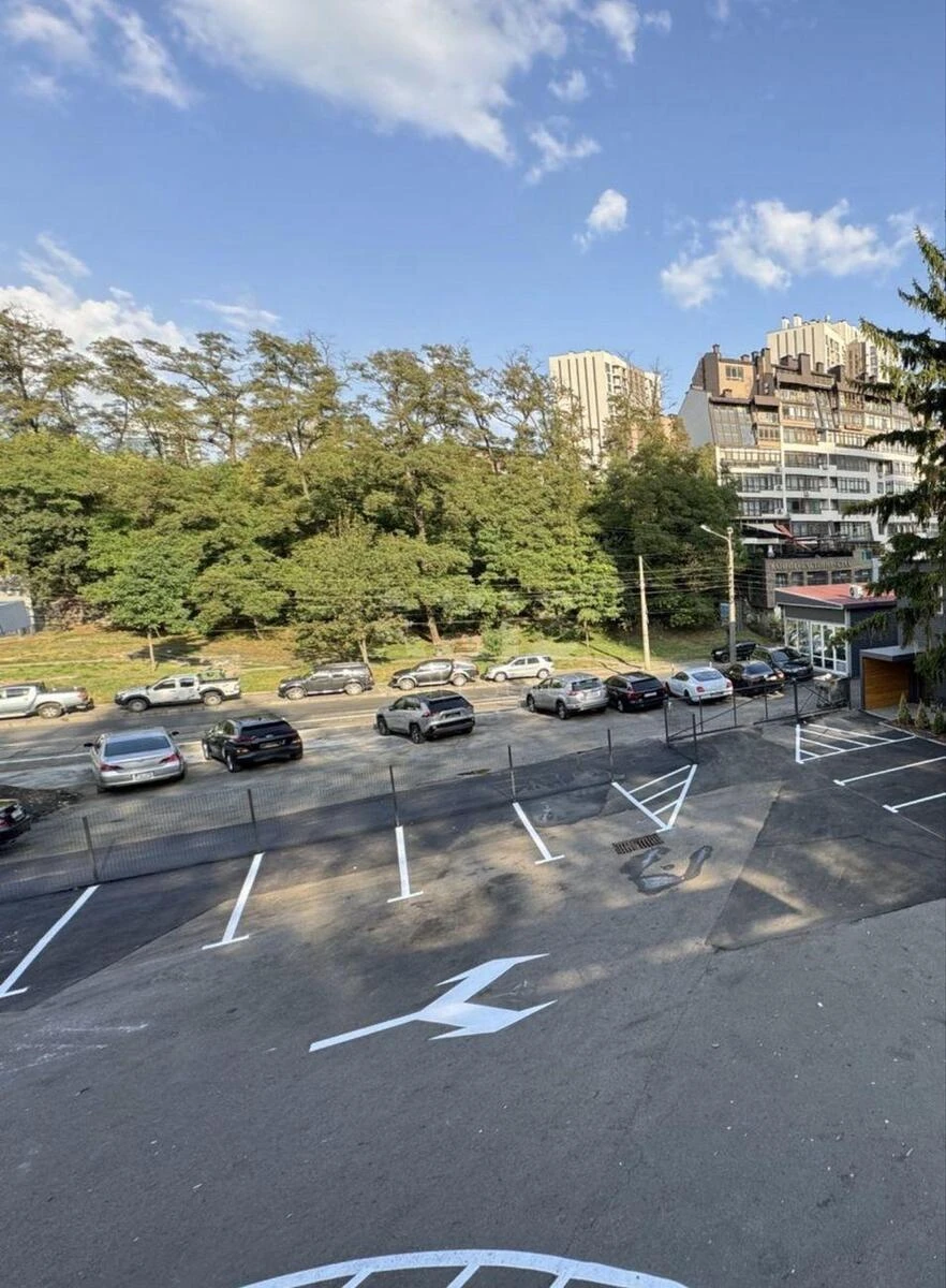 Объект торговли ул. Глубочицкая 16, 60м2656811