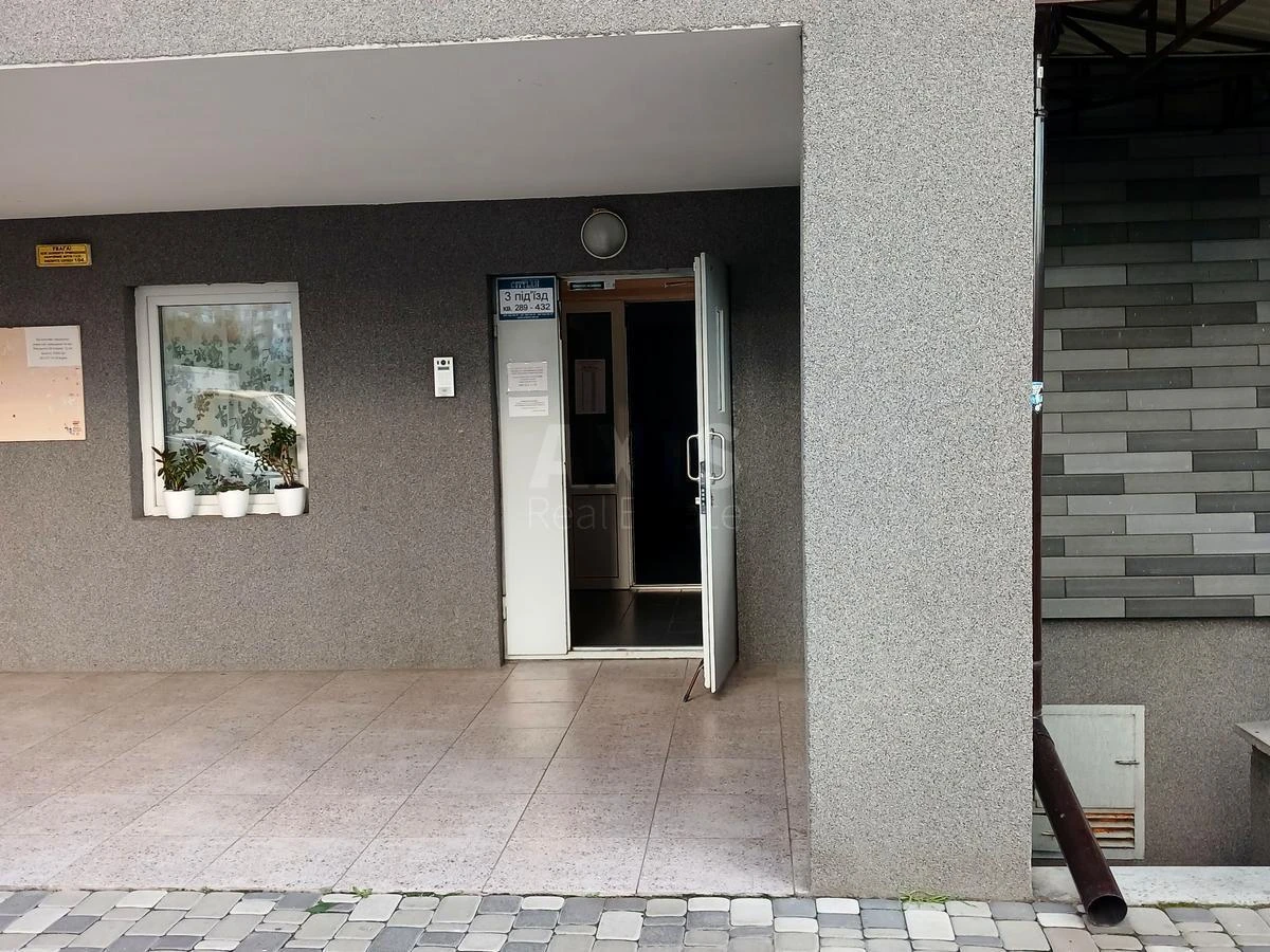 1к квартира ул. Ревуцкого 547040210