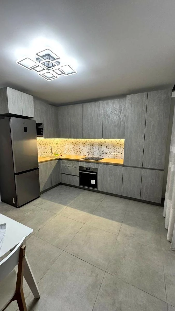 2k apartment vul. Grechka Marshala 10Б657740