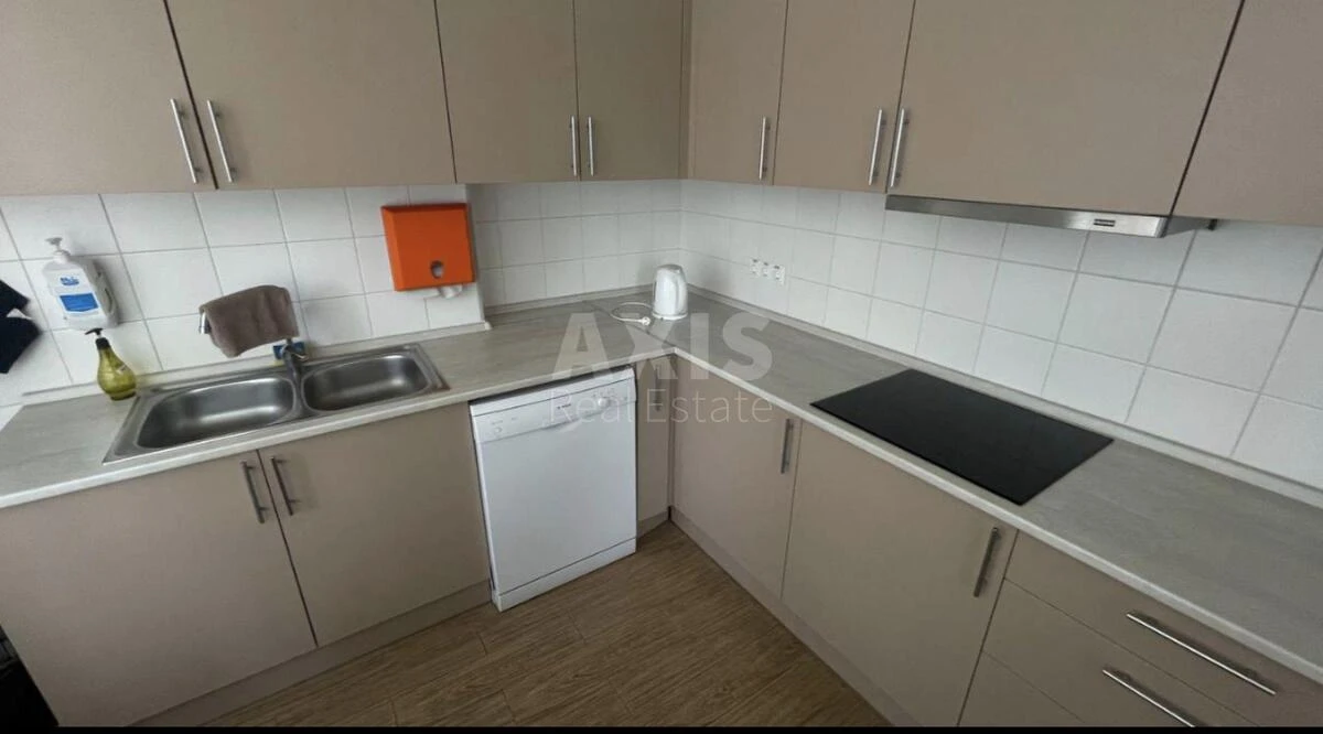 Объект торговли ул. Джона Маккейна 7, 334м2600068