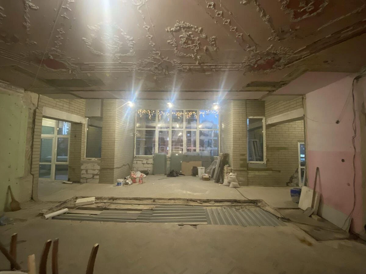 Trade object vul. Antonovycha 125В, 100m2663181