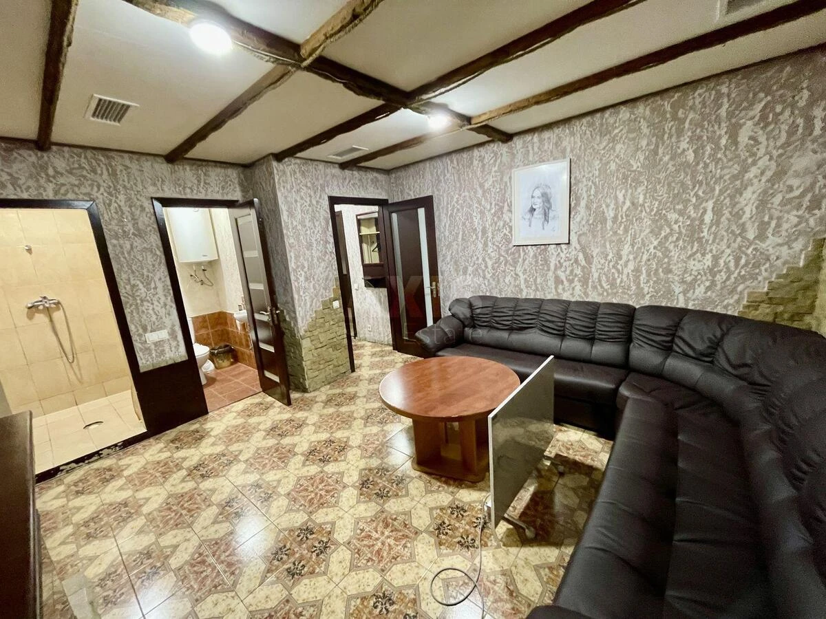 Trade object vul. Kryvonosa Maksyma 27, 275m2662904