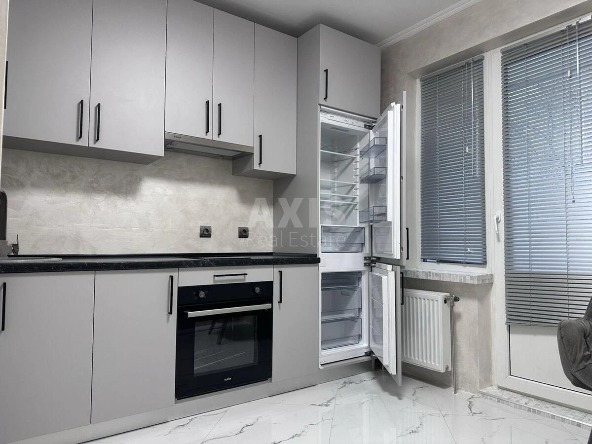 1k apartment prov. Motornyj 1166104