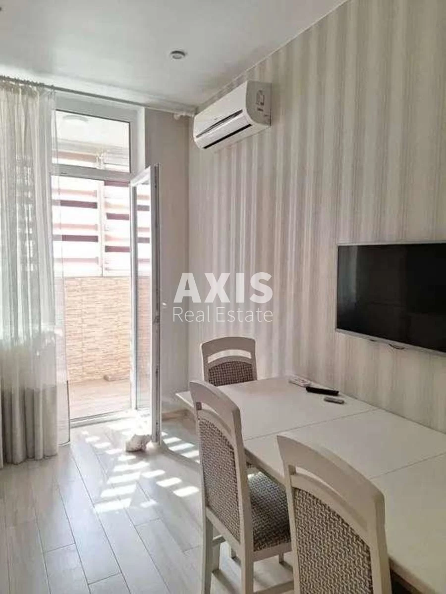 1k apartment vul. Romanova Myhajla 2255740