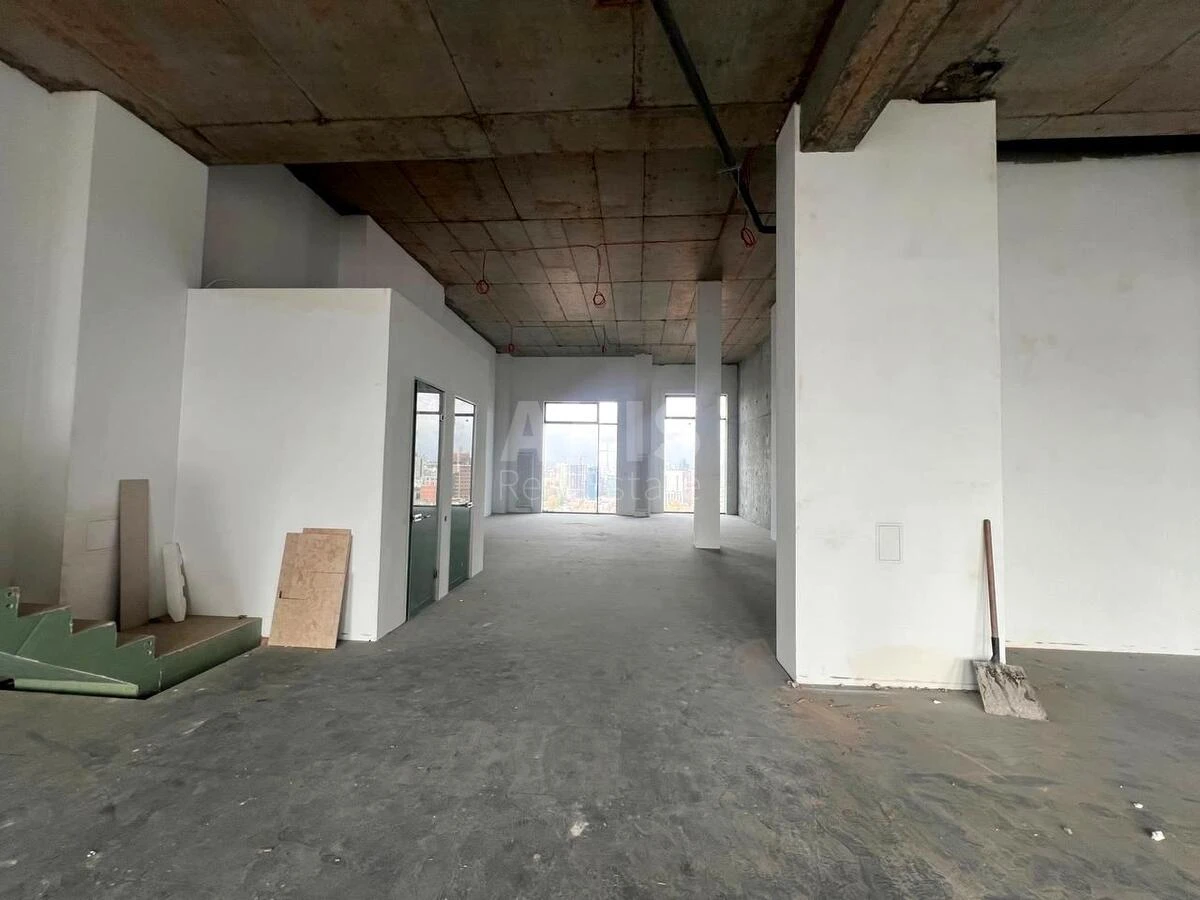 Office vul. Antonovycha 118/9, 484m2678878