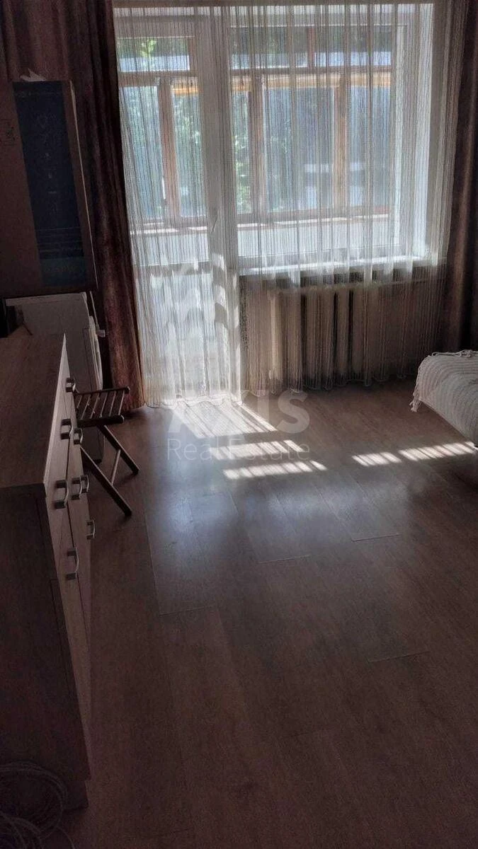 2к квартира пр-т Голосеевский 120, корп. 3709295