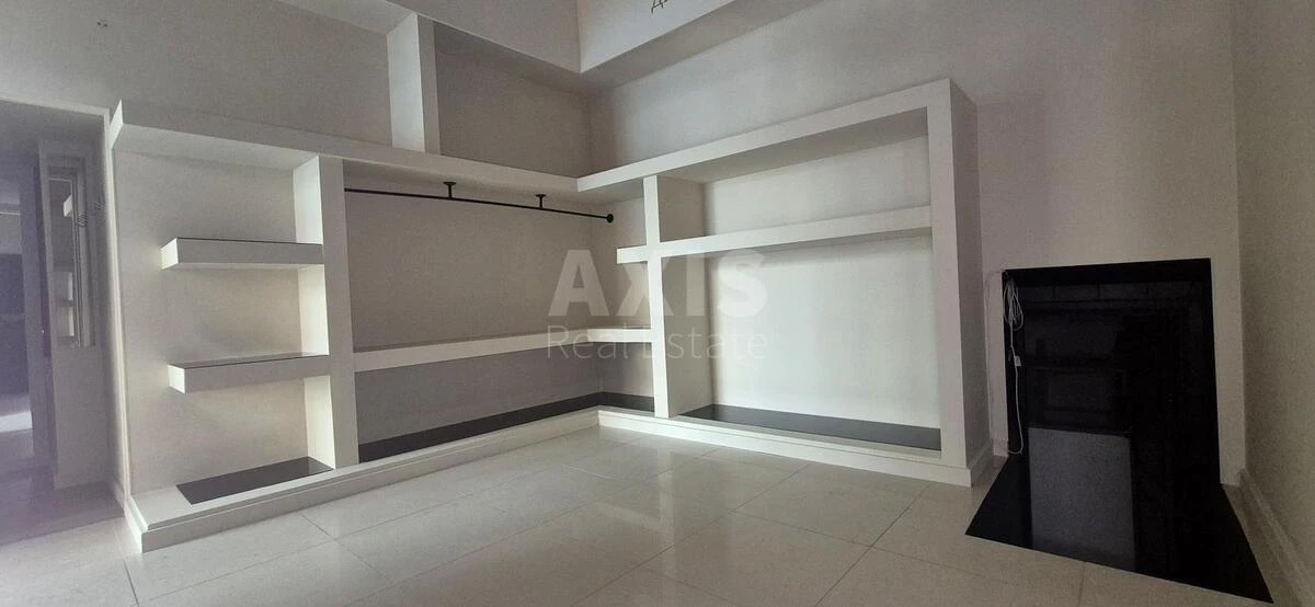 Office vul. Rustaveli Shota 21, 122m2666649