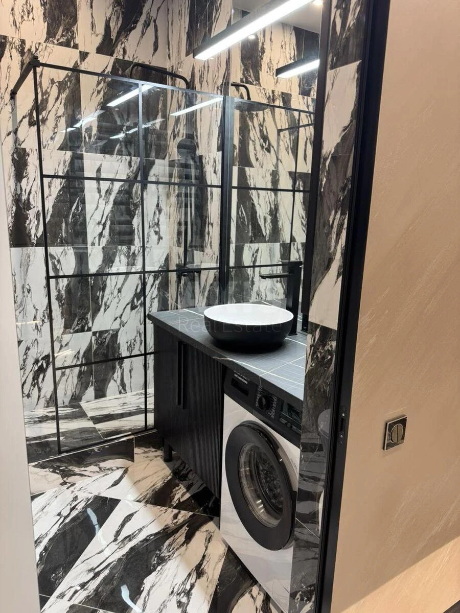 2к квартира пр-т Берестейский 11Б683774