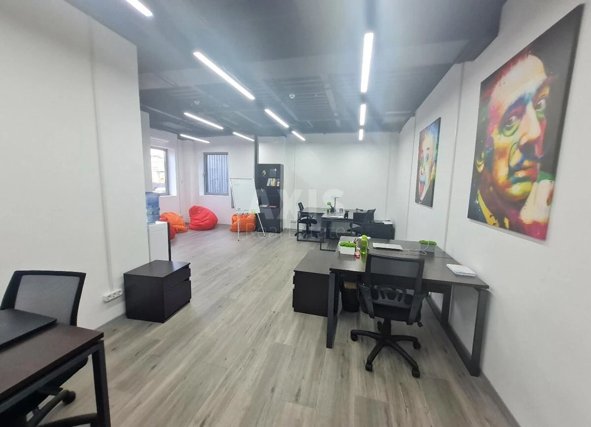 Офис ул. Гетьмана Вадима 6, 727м26686421