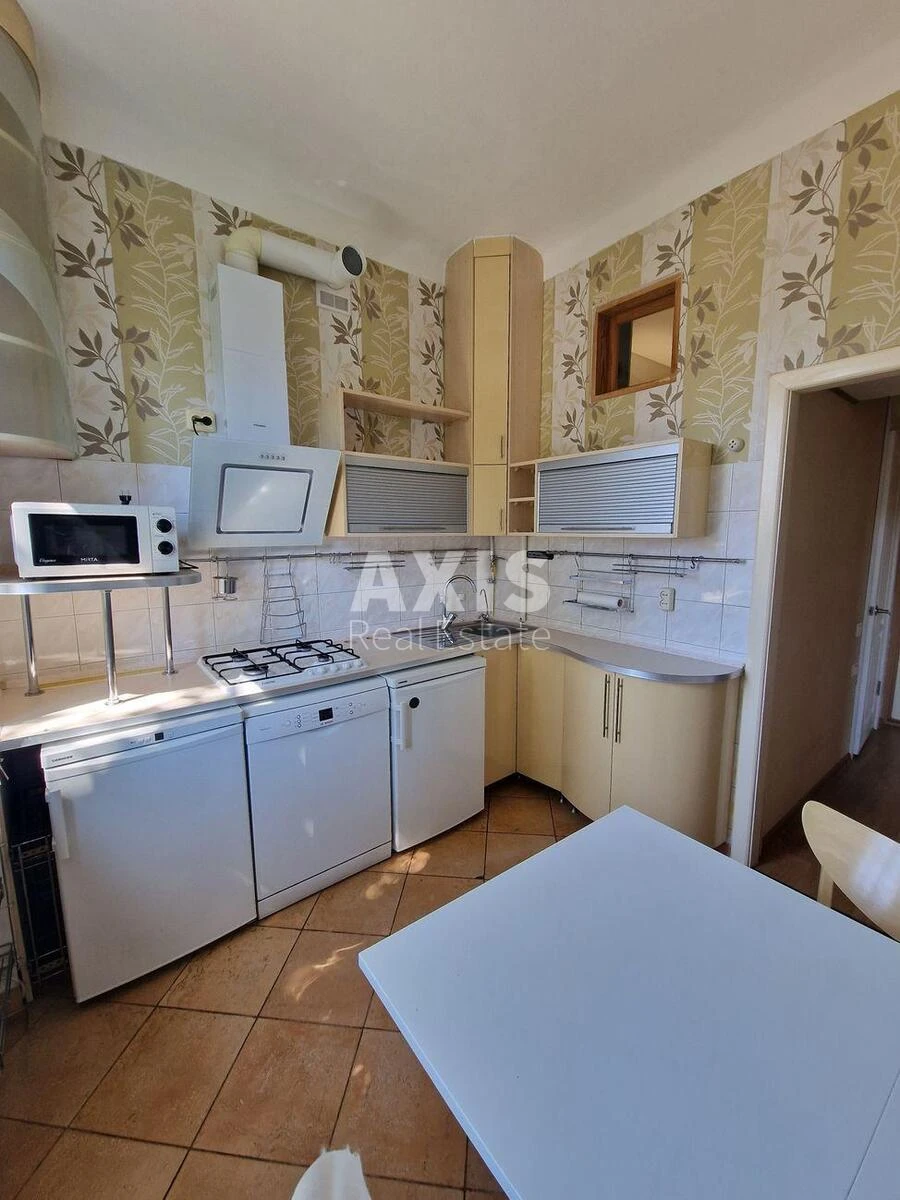 2к квартира пр-т Берестейский 77/159990