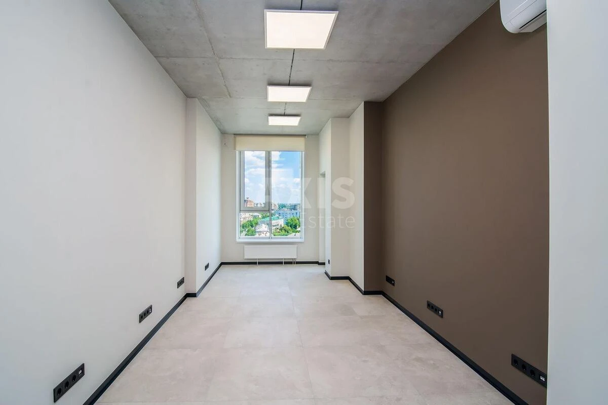Office vul. Kudri Ivana 26, 140m26700615