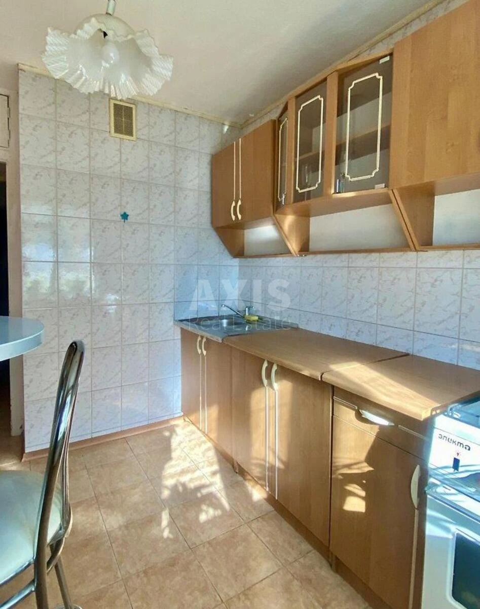 1k apartment uzv. Klovs'kyj 20716260