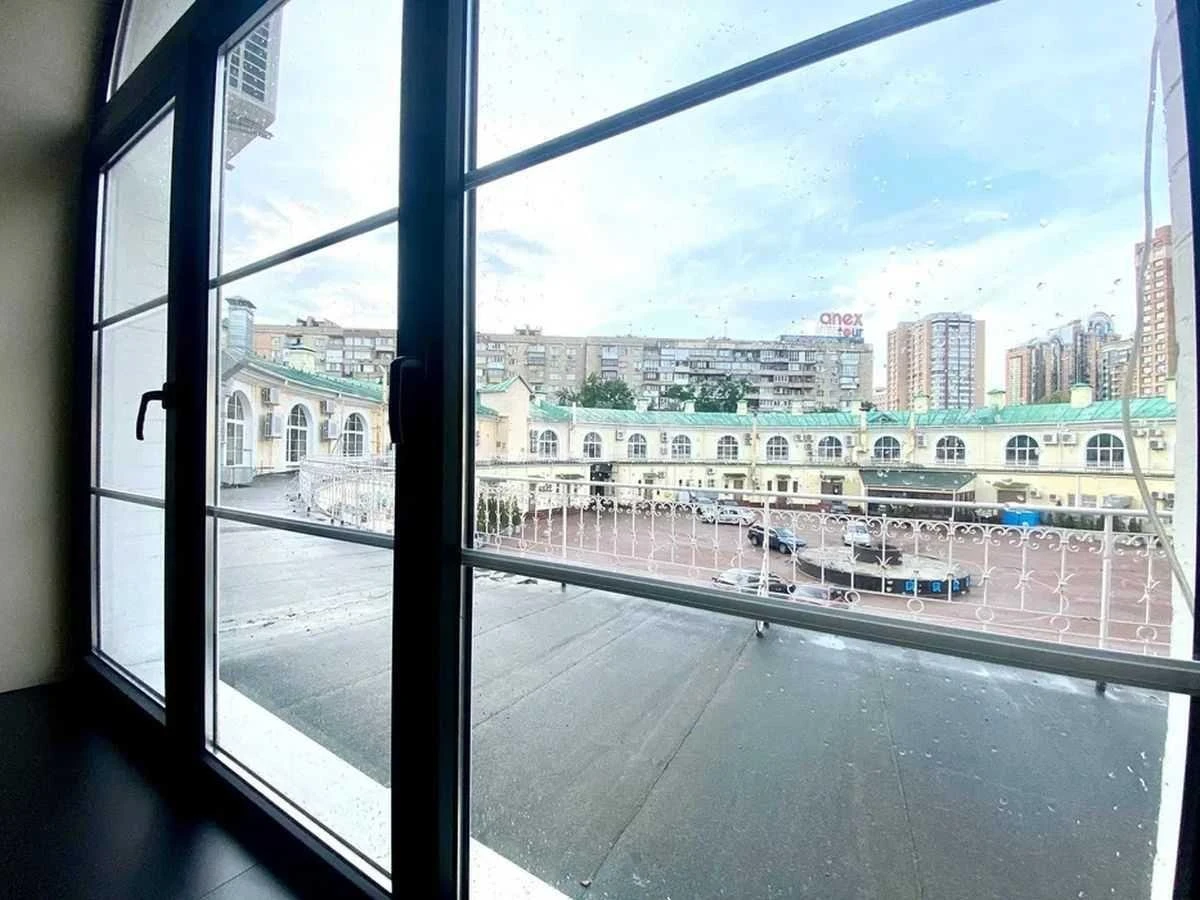 Office bul. Lesi Ukrai'nky 30, 700m2675857