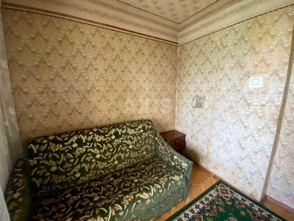 3к квартира пр-т Свободы 1/607060012