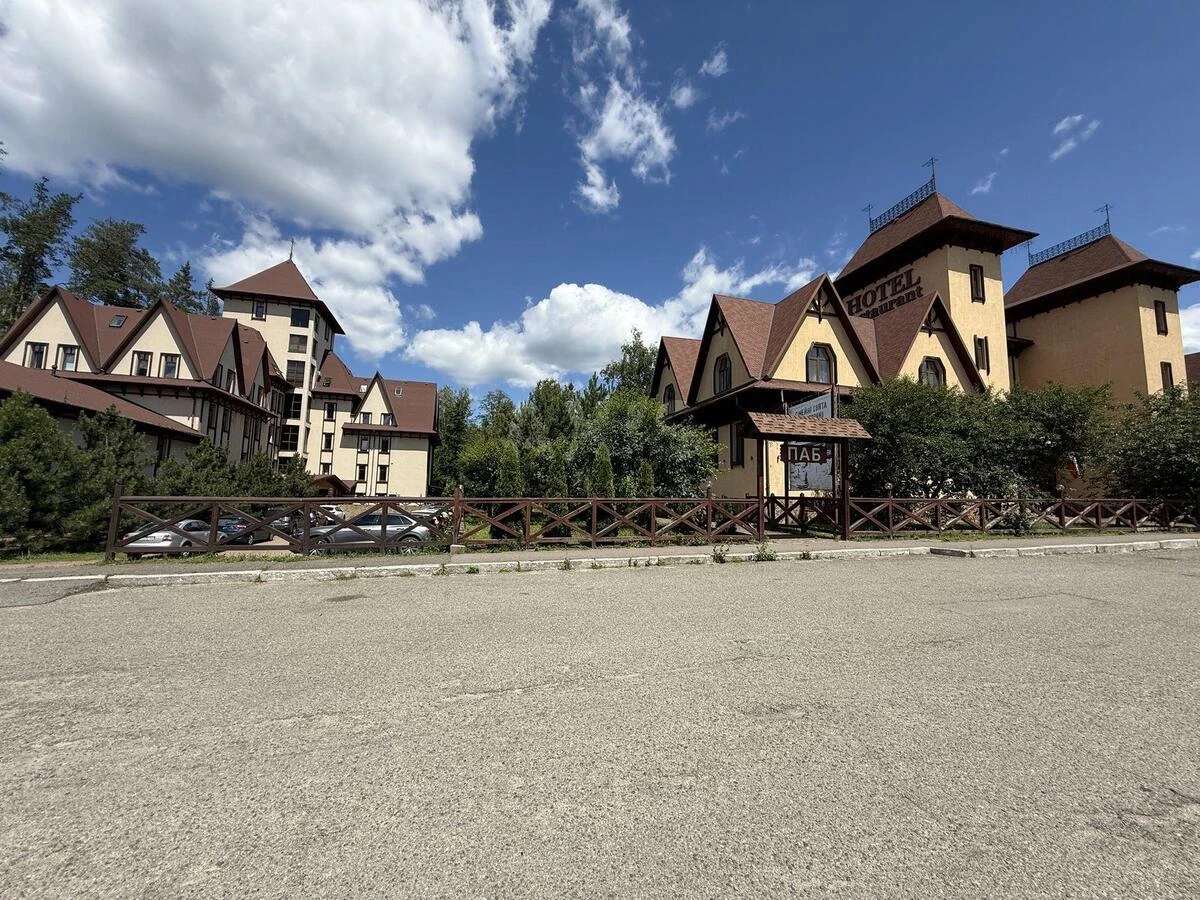 Service object shose Brest-Lytovs'ke 8А, 5800m2672465