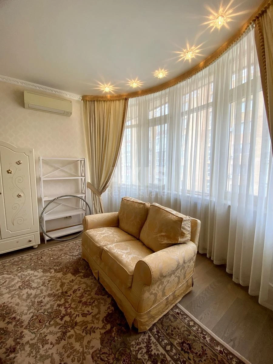 4k apartment vul. Obolons'ka naberezhna 7639136