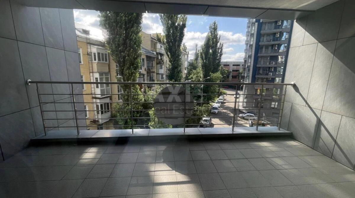 Trade object vul. Kudri Ivana 7, 334m2600069