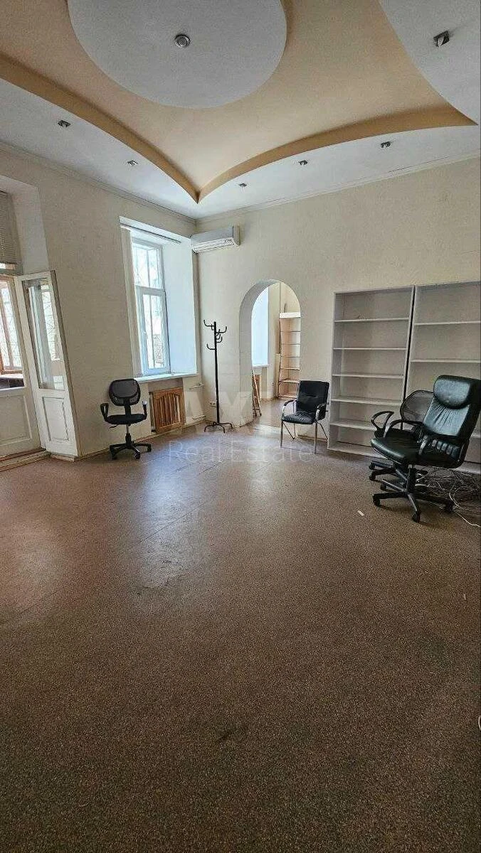 Офис ул. Саксаганского 31, 89м2602040