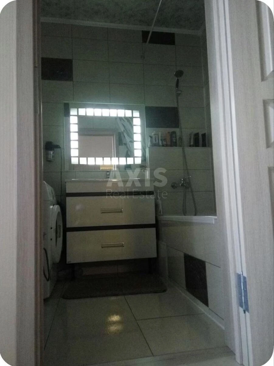 2k apartment vul. Dragomanova 40З709662