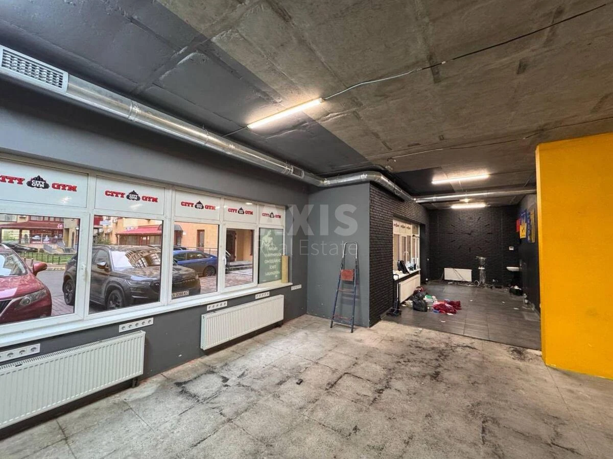 Trade object vul. Jevgena Konoval'cja 36, 323m2667616