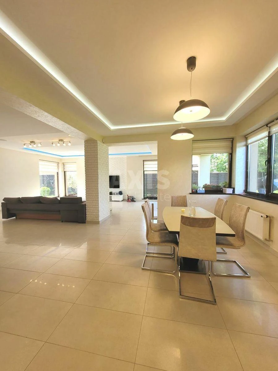 House vul. Central'na, 252m2, Kyiv city582884