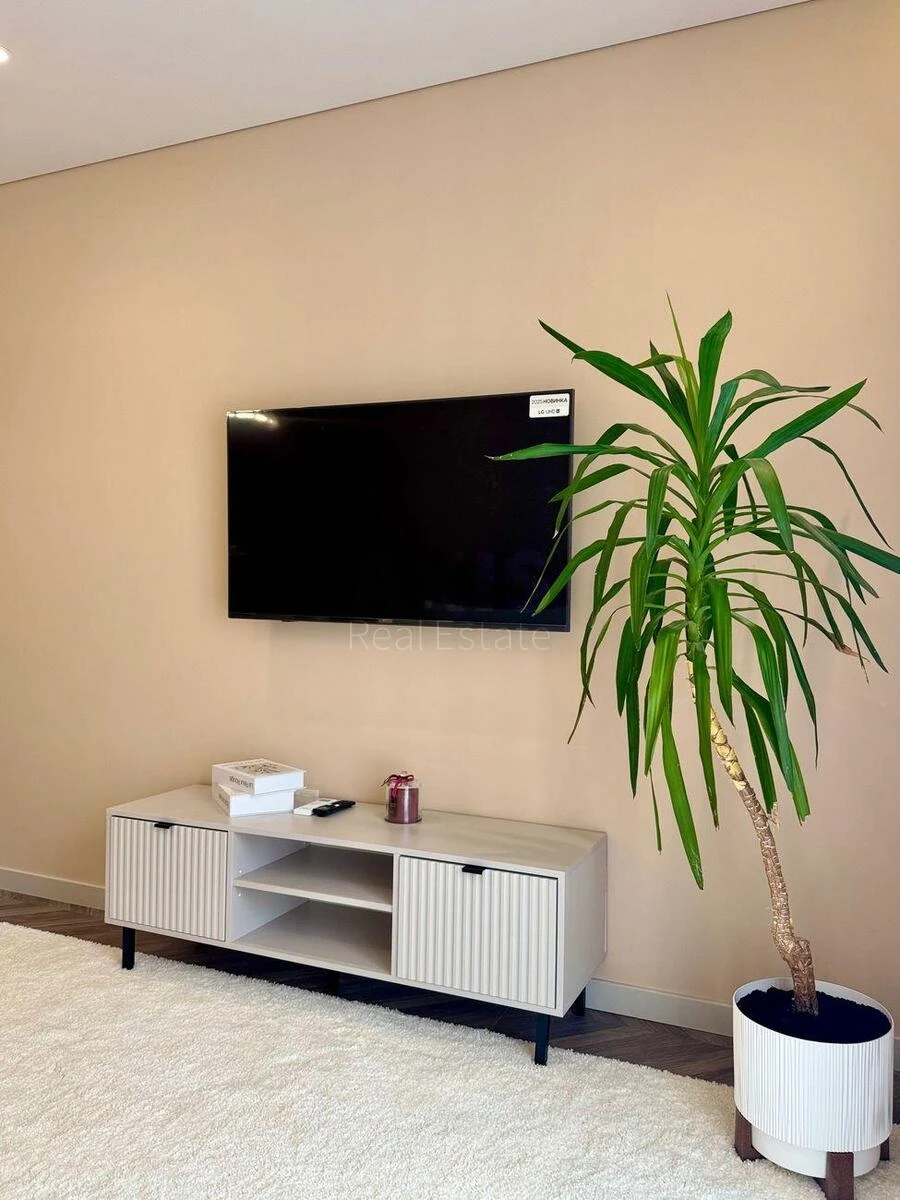 2k apartment vul. Myhajla Maksymovycha 24711195