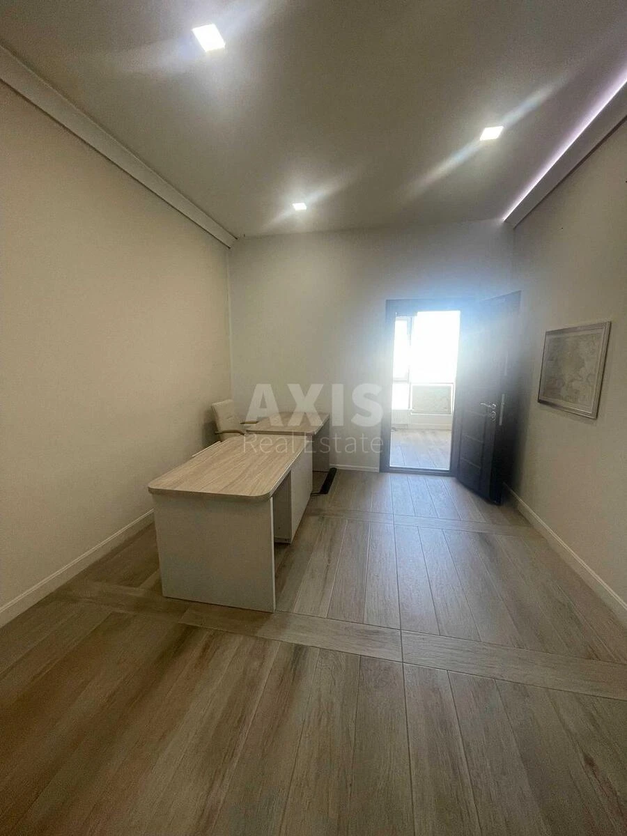 Офис ул. Андрея Верхогляда 2А, 70м2648602