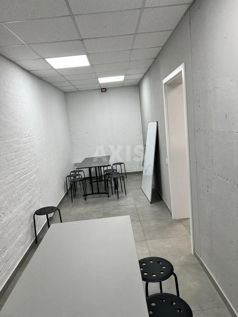 Офис ул. Михаила Максимовича 24, 56м2635704