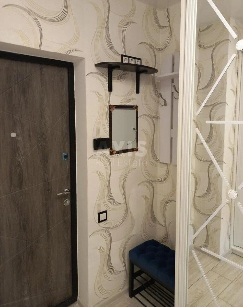 2к квартира ул. Братьев Чибинеевых 8Г7027018