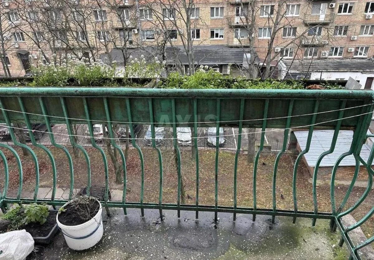 2k apartment vul. Geroi'v Oborony 3636138