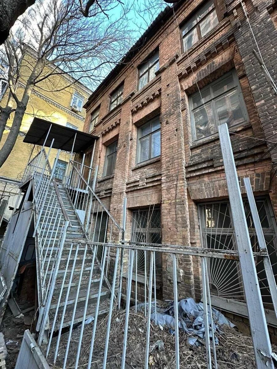 Объект торговли ул. Жилянская 26, 354м2717380