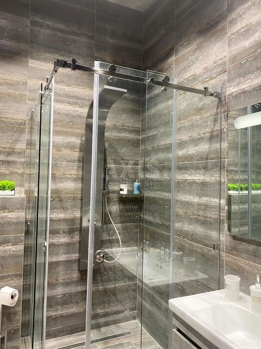 1k apartment pr-t Berestejskij 42631929