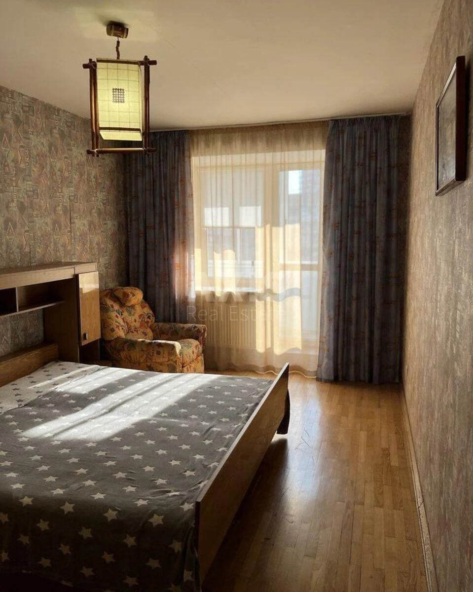 3k apartment vul. Dragomanova 17671672