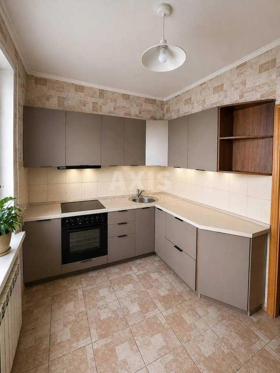 3к квартира ул. Ревуцкого 44