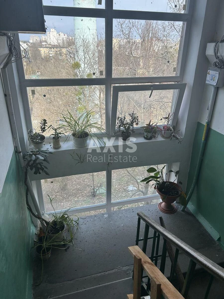 1k apartment vul. Mezhova 19B670368