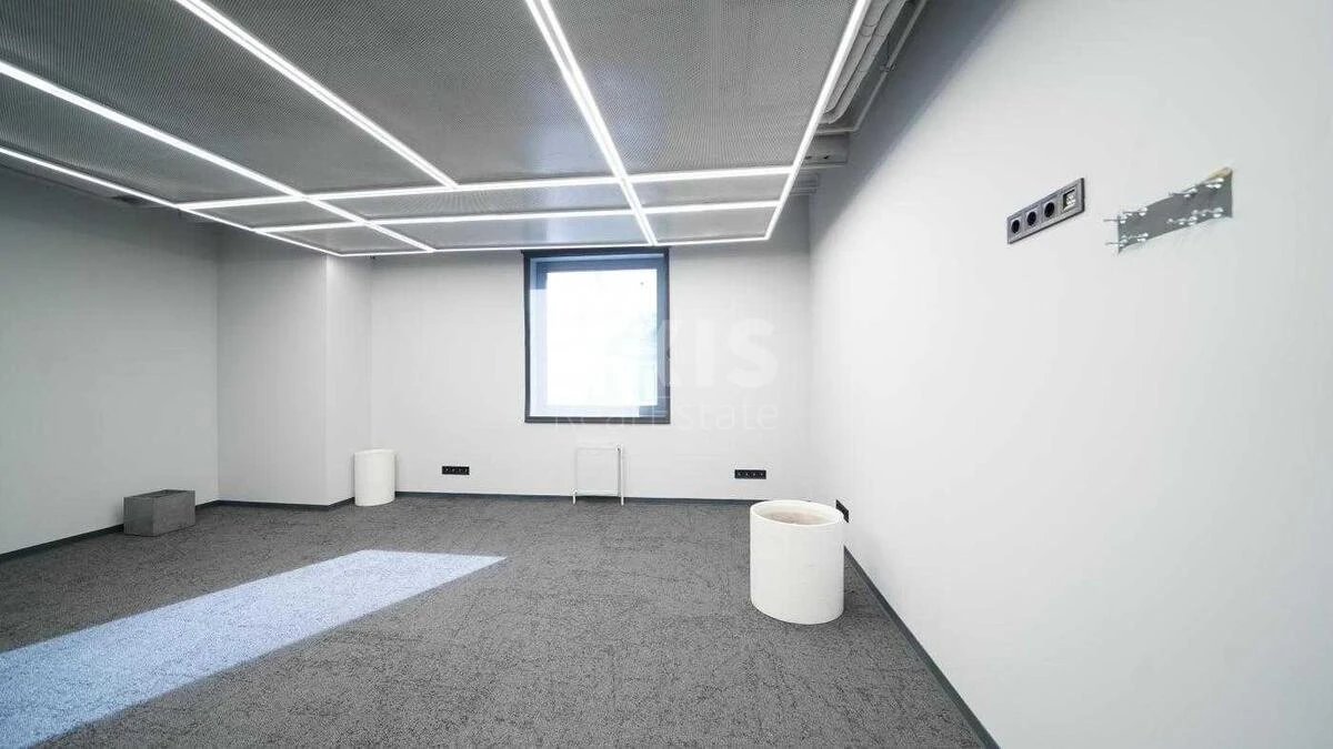 Office vul. Volodymyrs'ka 12, 700m2673249