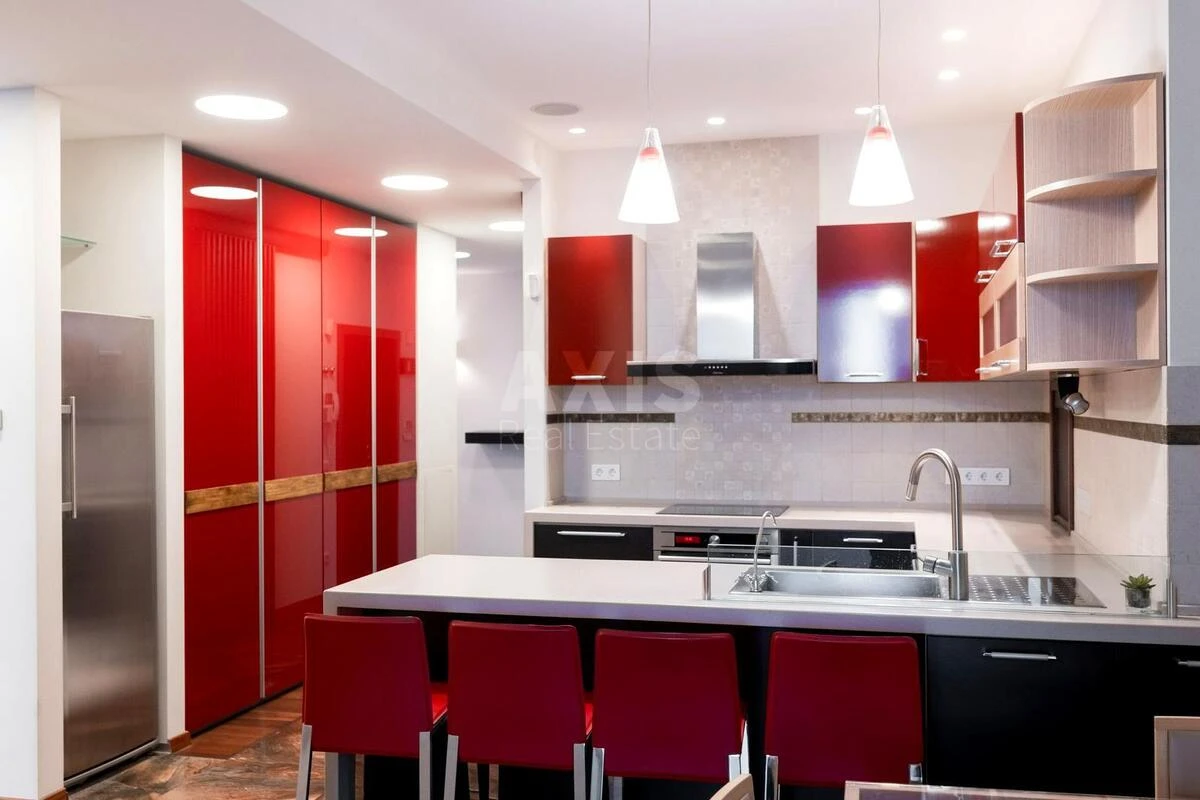 4k apartment vul. Panasa Myrnogo 17658055