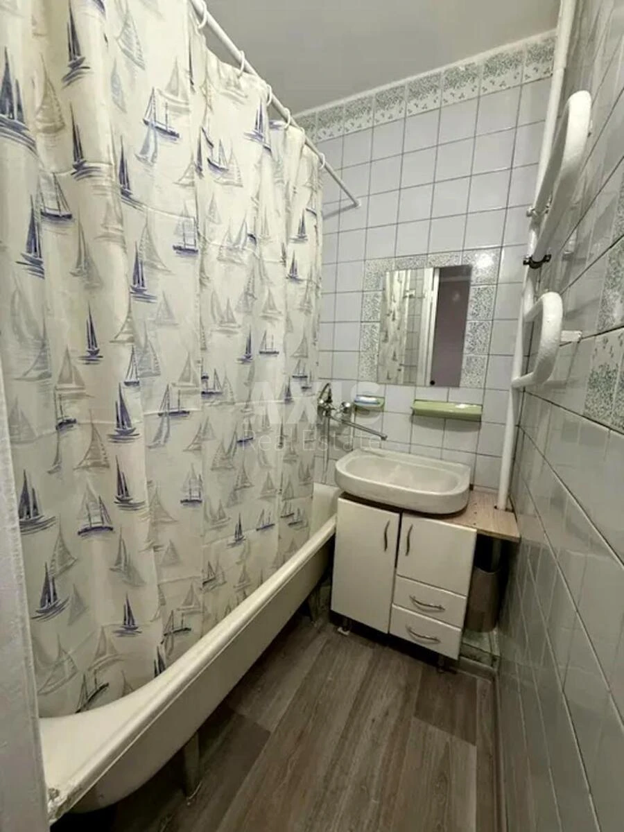 2k apartment vul. Pryrichna 19658619