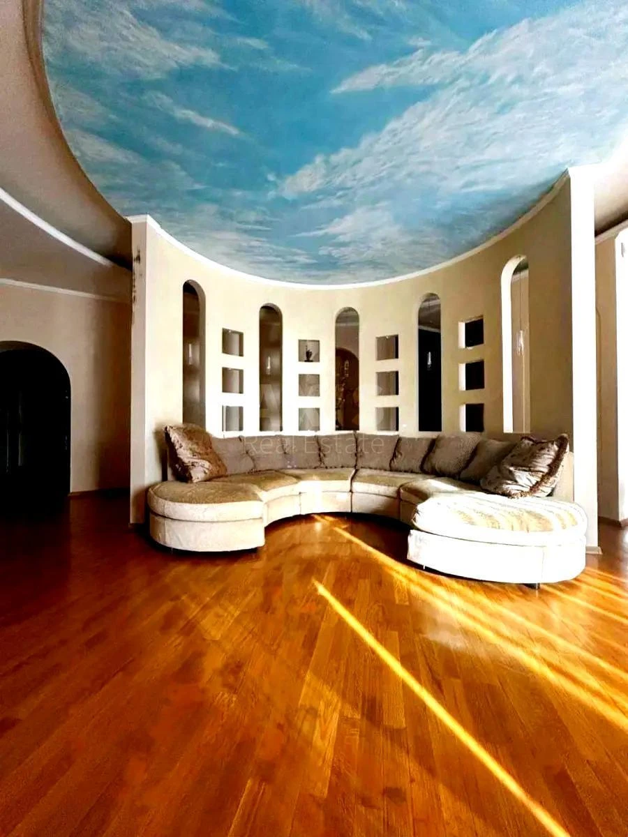 4k apartment vul. Volos'ka 27/51676982
