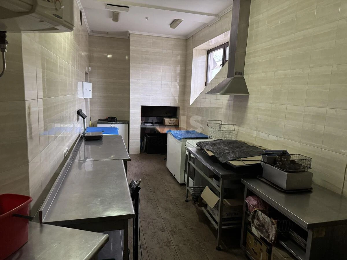 Объект торговли пр-т Броварской 5Д, 102м26609110