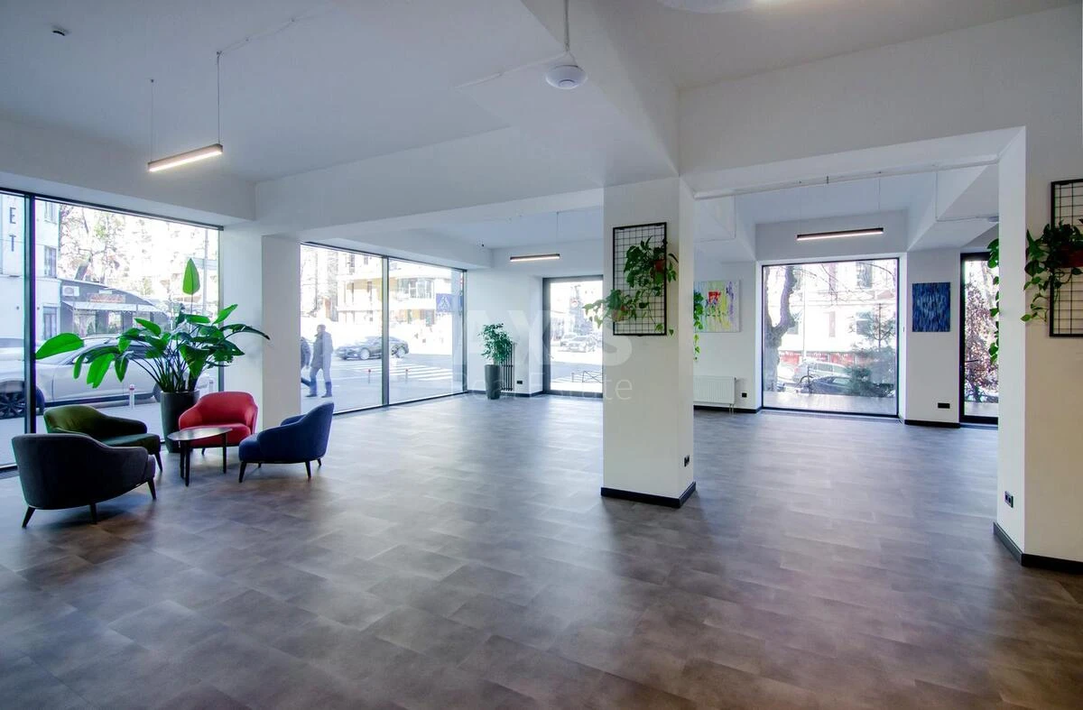 Объект торговли ул. Саксаганского 53/80, 235м2678772