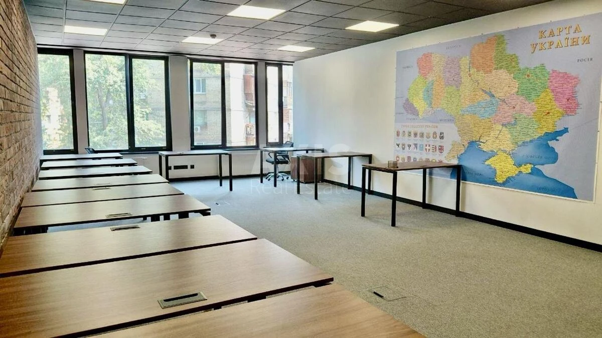 Office vul. Lypkivs'kogo Vasylja Mytropolyta 45, 55m2694171