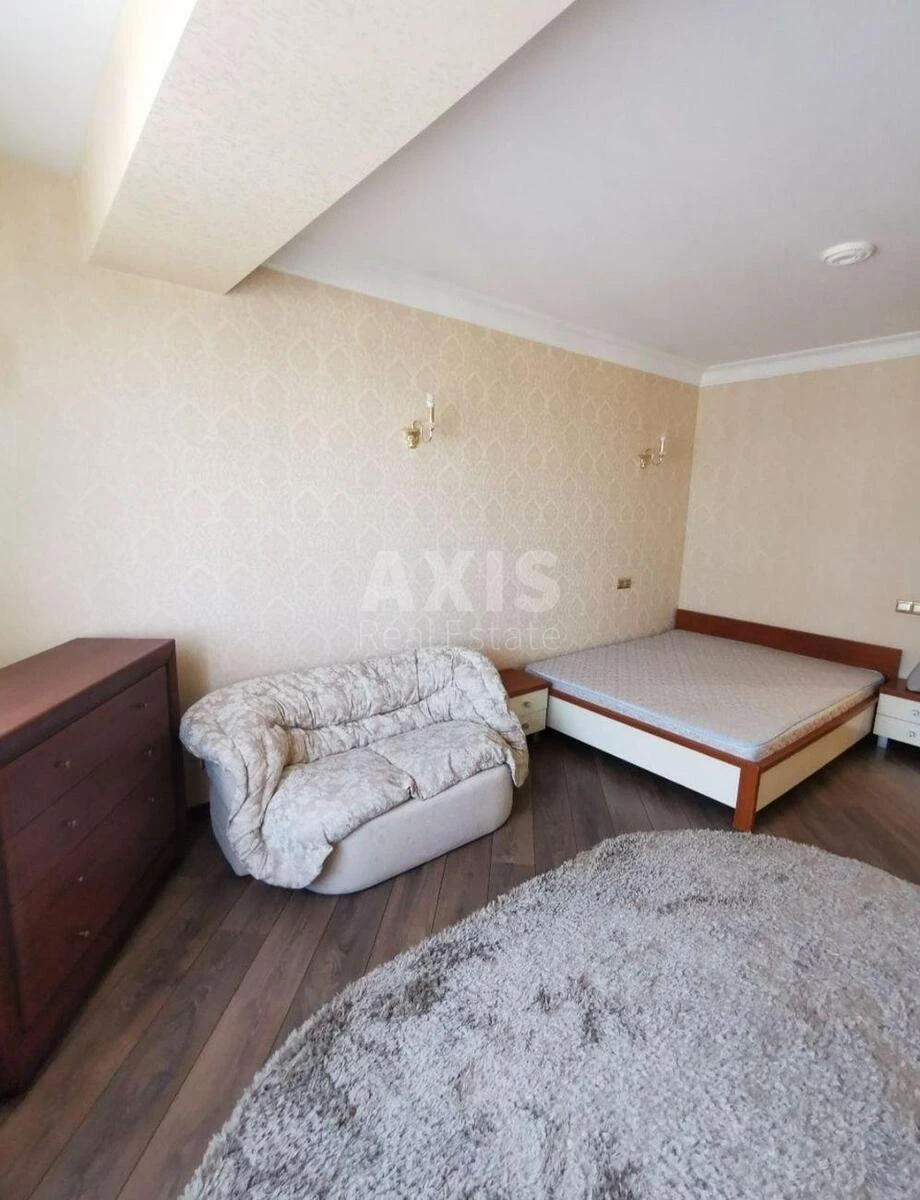 1k apartment nab. Dniprovs'ka 1611763