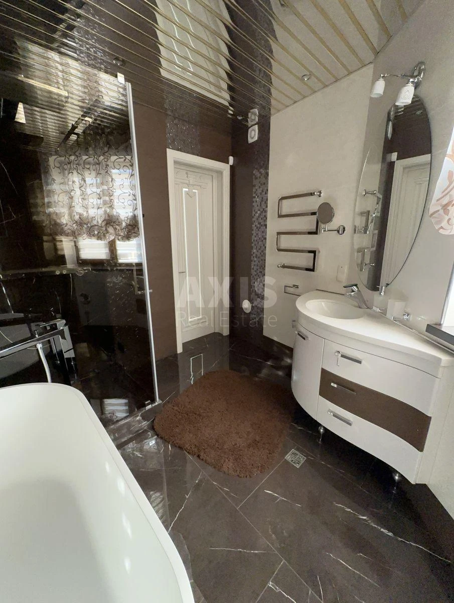 House vul. Bogatyrs'ka, 420m2, Kyiv city409963