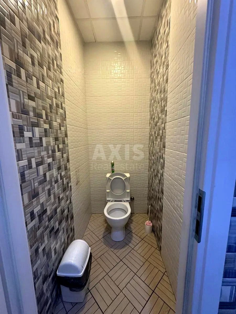 Office vul. Nyzhnij Val 51, 540m2677922