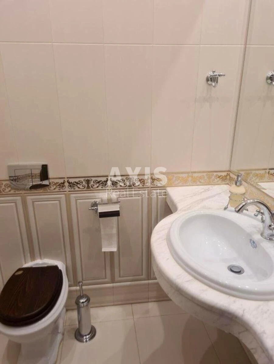 4k apartment vul. Antonovycha 1316552412