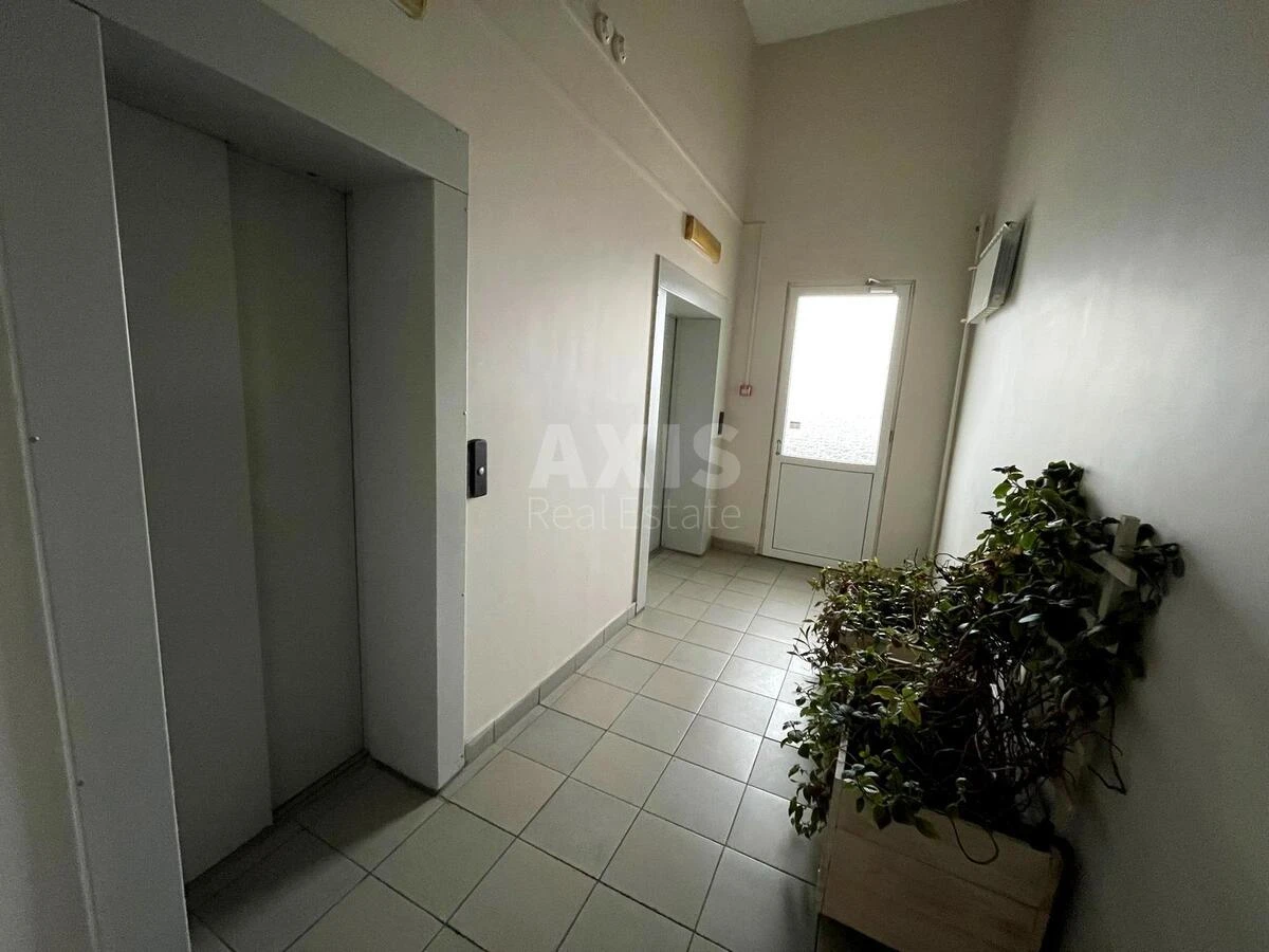 Офис ул. Коперника 11, 350м26790015